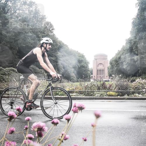 13.09.2026 - Stadtparktriathlon H.Heesch http://msf.ph/oto/10359700 13.09.2026 13:28:29 Radfahren 1373, 1388, 1407, 1420, 1425, 1461, 1519 meine-sportfotos.de