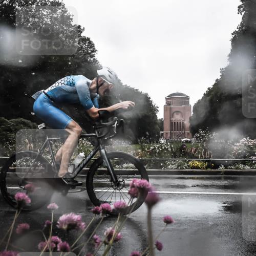 13.09.2026 - Stadtparktriathlon H.Heesch http://msf.ph/oto/10359714 13.09.2026 12:04:31 Radfahren 785, 953, 962, 1047 meine-sportfotos.de