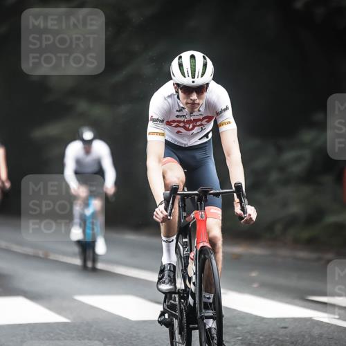 13.09.2026 - Stadtparktriathlon H.Heesch http://msf.ph/oto/10359758 13.09.2026 09:58:30 Radfahren 213, 214, 225, 238, 239, 258, 262, 264, 269, 300, 306, 311, 314, 322, 333 meine-sportfotos.de