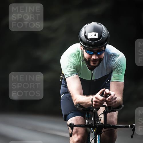 13.09.2026 - Stadtparktriathlon H.Heesch http://msf.ph/oto/10359769 13.09.2026 11:14:09 Radfahren 590, 614, 658, 674 meine-sportfotos.de