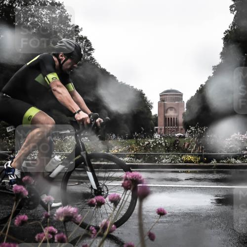 13.09.2026 - Stadtparktriathlon H.Heesch http://msf.ph/oto/10359776 13.09.2026 12:05:12 Radfahren 853, 904, 906, 908, 974 meine-sportfotos.de
