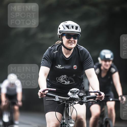 13.09.2026 - Stadtparktriathlon H.Heesch http://msf.ph/oto/10359783 13.09.2026 09:58:32 Radfahren 213, 238, 239, 262, 264, 269, 300, 306, 314, 322, 333 meine-sportfotos.de