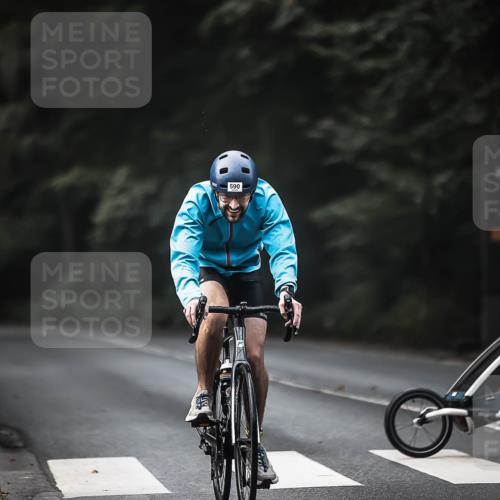 13.09.2026 - Stadtparktriathlon H.Heesch http://msf.ph/oto/10359785 13.09.2026 11:14:11 Radfahren 590, 614, 658 meine-sportfotos.de