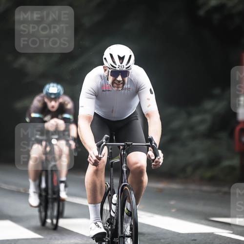 13.09.2026 - Stadtparktriathlon H.Heesch http://msf.ph/oto/10359801 13.09.2026 09:58:33 Radfahren 213, 238, 239, 262, 264, 299, 300, 306, 314, 322, 333 meine-sportfotos.de