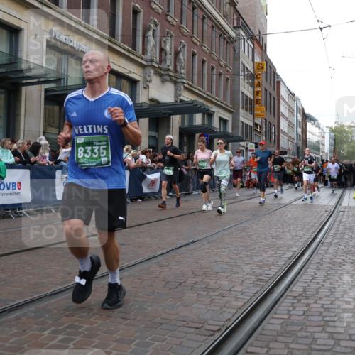 13.09.2026 - 21. swb-Marathon Bremen Strokosch-Dieckow http://msf.ph/oto/10359806 13.09.2026 13:35:35 Ziel 318, 532, 563, 607, 1867, 2565, 3026, 3056, 3087, 3226, 3454, 3485, 3489, 3704, 3780, 3857, 4016, 4048, 5026, 5071, 5157, 5276, 5308, 5381, 5467, 5468, 5584, 5586, 5816, 6159, 6649, 6724, 6874, 7036, 7043, 7235, 7256, 7385, 7675, 7691, 7804, 8145, 8227, 8335, 8705, 8816, 9243, 9784, 9862, 9892, 9912, 13121, 13179, 13213, 156, 1150, 2003, 2041, 2090, 2318, 2356, 2625, 2866, 3055, 3311, 3621, 3916, 4062, 4326, 4635, 5016, 5308, 5661, 6315, 6320, 6418, 6465, 6466, 6644, 6837 meine-sportfotos.de