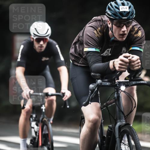 13.09.2026 - Stadtparktriathlon H.Heesch http://msf.ph/oto/10359825 13.09.2026 09:58:35 Radfahren 213, 239, 262, 264, 299, 300, 306, 314, 322 meine-sportfotos.de