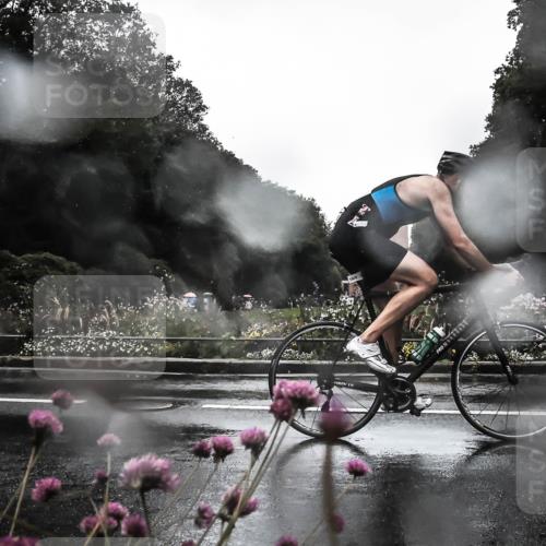 13.09.2026 - Stadtparktriathlon H.Heesch http://msf.ph/oto/10359851 13.09.2026 12:05:45 Radfahren 899, 918, 920, 954, 980, 1009, 1037 meine-sportfotos.de