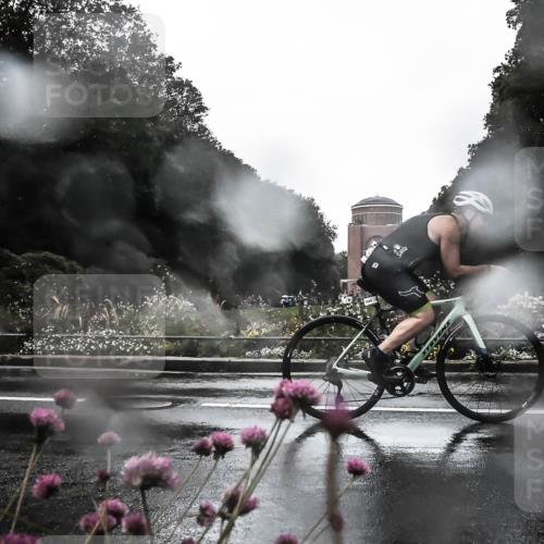 13.09.2026 - Stadtparktriathlon H.Heesch http://msf.ph/oto/10359926 13.09.2026 12:06:21 Radfahren 884, 886, 903, 1007, 1045 meine-sportfotos.de