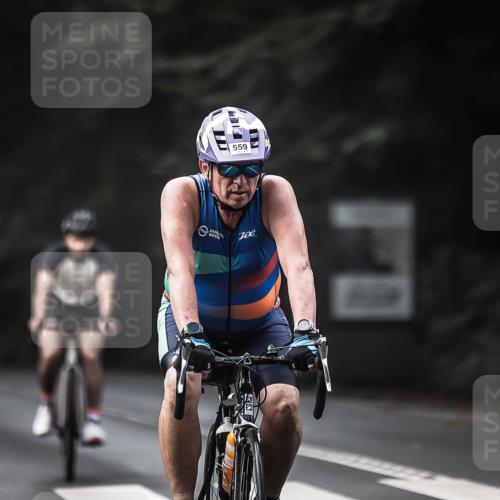 13.09.2026 - Stadtparktriathlon H.Heesch http://msf.ph/oto/10359927 13.09.2026 11:14:31 Radfahren 467, 559, 632 meine-sportfotos.de