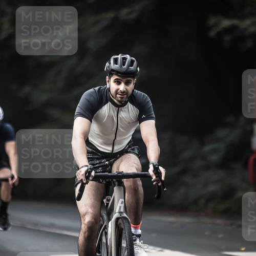 13.09.2026 - Stadtparktriathlon H.Heesch http://msf.ph/oto/10359976 13.09.2026 11:14:33 Radfahren 467, 559, 632, 646 meine-sportfotos.de