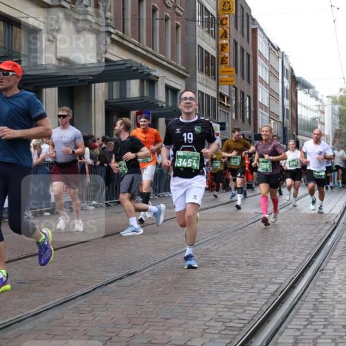 13.09.2026 - 21. swb-Marathon Bremen Strokosch-Dieckow http://msf.ph/oto/10360009 13.09.2026 13:35:38 Ziel 318, 532, 563, 1867, 2565, 3026, 3056, 3087, 3226, 3454, 3485, 3489, 3780, 3857, 4016, 4048, 5026, 5071, 5157, 5276, 5381, 5467, 5468, 5584, 5586, 5816, 6159, 6724, 6874, 6982, 7036, 7043, 7235, 7256, 7385, 7675, 7691, 7804, 8145, 8227, 8275, 8335, 8488, 8705, 9243, 9497, 9784, 9892, 9912, 13121, 13179, 13213, 156, 607, 1150, 2041, 2090, 2318, 2356, 2625, 2866, 3055, 3087, 3226, 3621, 3704, 3780, 4062, 4326, 5308, 5661, 6315, 6418, 6465, 6466, 6644, 6837 meine-sportfotos.de