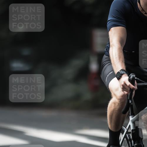 13.09.2026 - Stadtparktriathlon H.Heesch http://msf.ph/oto/10360015 13.09.2026 11:14:35 Radfahren 467, 559, 611, 632, 646, 656 meine-sportfotos.de