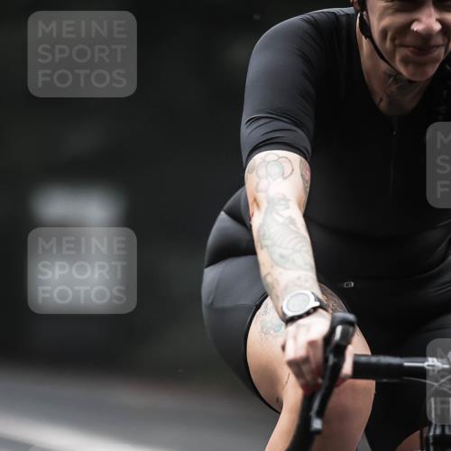 13.09.2026 - Stadtparktriathlon H.Heesch http://msf.ph/oto/10360035 13.09.2026 09:59:00 Radfahren 217, 220, 292 meine-sportfotos.de