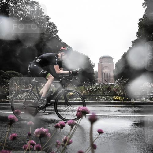 13.09.2026 - Stadtparktriathlon H.Heesch http://msf.ph/oto/10360096 13.09.2026 12:07:30 Radfahren 838, 917, 978, 1011, 1031 meine-sportfotos.de