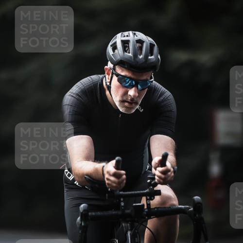 13.09.2026 - Stadtparktriathlon H.Heesch http://msf.ph/oto/10360100 13.09.2026 11:14:42 Radfahren 476, 599, 611, 622, 646, 656 meine-sportfotos.de