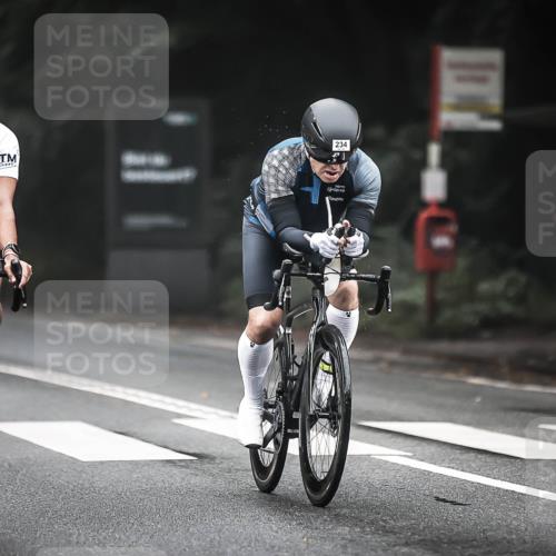 13.09.2026 - Stadtparktriathlon H.Heesch http://msf.ph/oto/10360102 13.09.2026 09:59:11 Radfahren 220, 234, 277, 293, 339, 344 meine-sportfotos.de