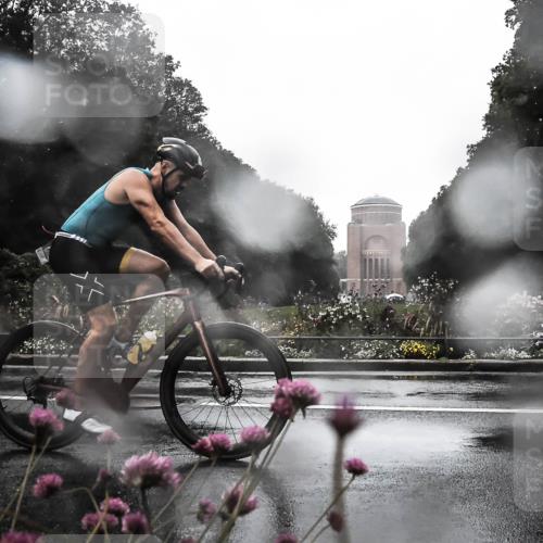 13.09.2026 - Stadtparktriathlon H.Heesch http://msf.ph/oto/10360122 13.09.2026 12:07:39 Radfahren 839, 983, 1026, 1054 meine-sportfotos.de