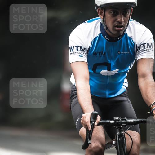 13.09.2026 - Stadtparktriathlon H.Heesch http://msf.ph/oto/10360129 13.09.2026 09:59:13 Radfahren 234, 277, 293, 295, 339, 344 meine-sportfotos.de