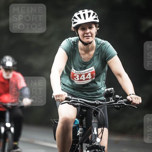 13.09.2026 - Stadtparktriathlon H.Heesch http://msf.ph/oto/10360148 13.09.2026 09:59:15 Radfahren 234, 277, 295, 339, 344 meine-sportfotos.de