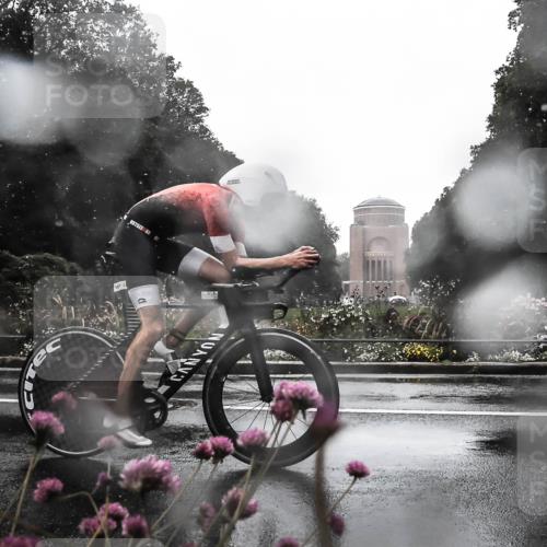 13.09.2026 - Stadtparktriathlon H.Heesch http://msf.ph/oto/10360162 13.09.2026 12:07:55 Radfahren 866, 985, 1017, 1021, 1022, 1040 meine-sportfotos.de
