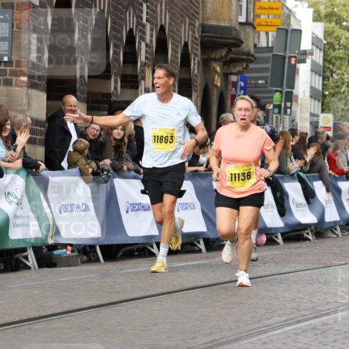 13.09.2026 - 21. swb-Marathon Bremen Strokosch-Dieckow http://msf.ph/oto/10360172 13.09.2026 10:58:04 Ziel 10078, 10460, 10565, 10707, 10728, 11153, 11245, 11532, 11568, 11824, 11856, 12222, 12228, 12231, 12264, 12427, 12555, 10249, 10494, 10530, 10673, 10750, 10798, 10828, 10903, 10914, 10931, 10932, 11120, 11131, 11202, 11295, 11388, 11420, 11752, 11884, 11906, 11952, 12017, 12386, 12387, 12441, 12482 meine-sportfotos.de