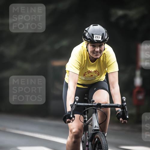 13.09.2026 - Stadtparktriathlon H.Heesch http://msf.ph/oto/10360205 13.09.2026 09:59:19 Radfahren 227, 277, 279, 295, 344 meine-sportfotos.de