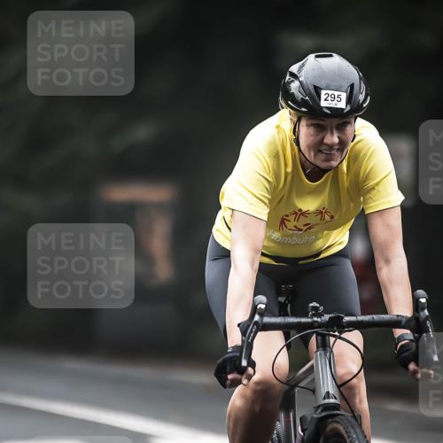 13.09.2026 - Stadtparktriathlon H.Heesch http://msf.ph/oto/10360212 13.09.2026 09:59:19 Radfahren 227, 277, 279, 295, 344 meine-sportfotos.de
