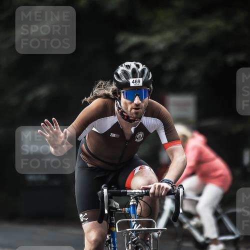 13.09.2026 - Stadtparktriathlon H.Heesch http://msf.ph/oto/10360234 13.09.2026 11:14:53 Radfahren 469, 599, 634, 699 meine-sportfotos.de