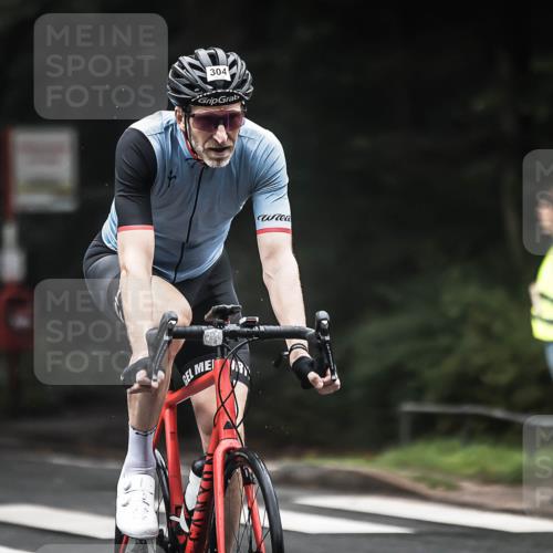 13.09.2026 - Stadtparktriathlon H.Heesch http://msf.ph/oto/10360327 13.09.2026 09:59:46 Radfahren 304 meine-sportfotos.de