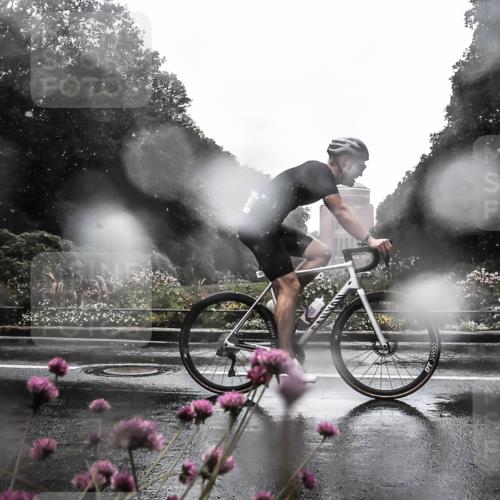 13.09.2026 - Stadtparktriathlon H.Heesch http://msf.ph/oto/10360467 13.09.2026 12:10:08 Radfahren 861, 915, 925, 1001, 1016, 1044 meine-sportfotos.de