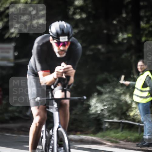 13.09.2026 - Stadtparktriathlon H.Heesch http://msf.ph/oto/10360528 13.09.2026 11:15:49 Radfahren 640, 671, 698, 774 meine-sportfotos.de