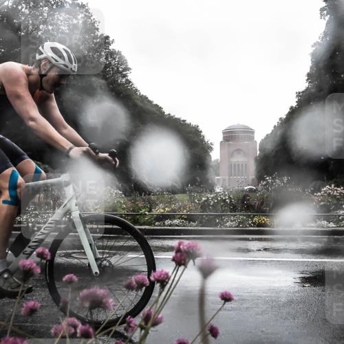 13.09.2026 - Stadtparktriathlon H.Heesch http://msf.ph/oto/10360581 13.09.2026 12:10:51 Radfahren 831, 844, 1029 meine-sportfotos.de