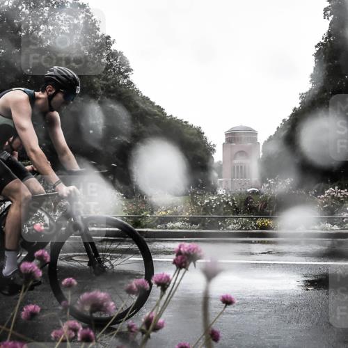 13.09.2026 - Stadtparktriathlon H.Heesch http://msf.ph/oto/10360675 13.09.2026 12:11:51 Radfahren 972, 1056 meine-sportfotos.de