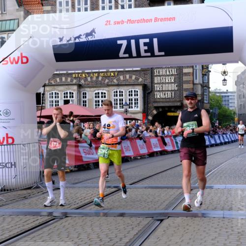 13.09.2026 - 21. swb-Marathon Bremen Tim E. http://msf.ph/oto/10360676 13.09.2026 12:57:50 Ziel 919, 1875, 2986, 4795, 6264 meine-sportfotos.de