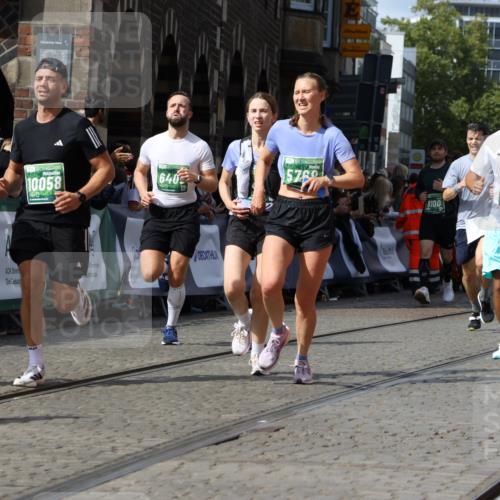 13.09.2026 - 21. swb-Marathon Bremen Strokosch-Dieckow http://msf.ph/oto/10360698 13.09.2026 13:34:09 Ziel 1656, 2405, 2727, 2872, 3201, 3389, 3522, 3761, 4490, 4554, 4658, 4874, 5063, 5156, 5513, 5563, 5587, 6151, 6508, 6623, 6808, 7126, 7354, 7431, 7633, 7652, 7832, 8025, 8512, 8641, 9068, 9128, 9342, 9344, 9390, 682, 911, 2464, 3068, 3214, 3632, 3636, 4112, 5147, 5265, 5489, 5768, 5852, 6350, 6405, 7113, 7696, 7746, 8870, 9094, 9100, 9402, 9453, 9802, 9905, 10058 meine-sportfotos.de