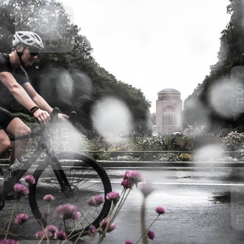 13.09.2026 - Stadtparktriathlon H.Heesch http://msf.ph/oto/10360736 13.09.2026 12:12:12 Radfahren 893, 1004 meine-sportfotos.de