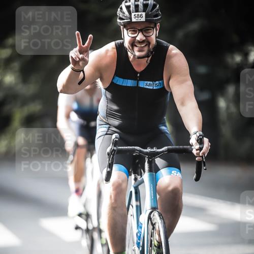 13.09.2026 - Stadtparktriathlon H.Heesch http://msf.ph/oto/10360742 13.09.2026 11:16:13 Radfahren 583, 586, 601, 639 meine-sportfotos.de