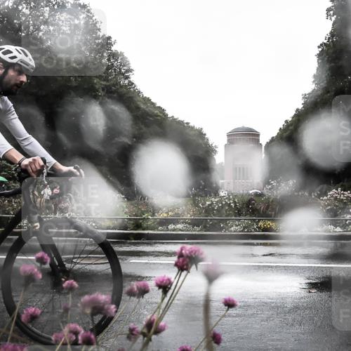 13.09.2026 - Stadtparktriathlon H.Heesch http://msf.ph/oto/10360761 13.09.2026 12:12:38 Radfahren 996 meine-sportfotos.de