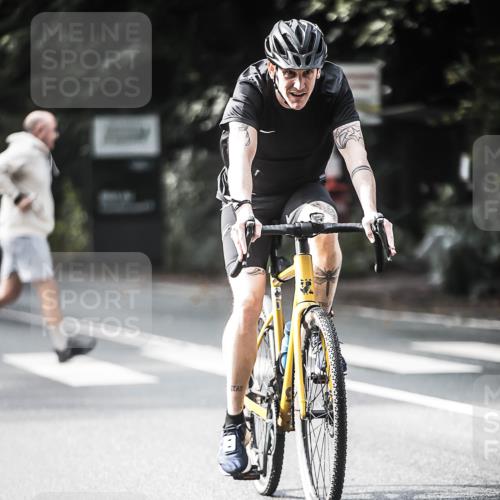 13.09.2026 - Stadtparktriathlon H.Heesch http://msf.ph/oto/10360777 13.09.2026 11:16:17 Radfahren 583, 586, 601, 708 meine-sportfotos.de