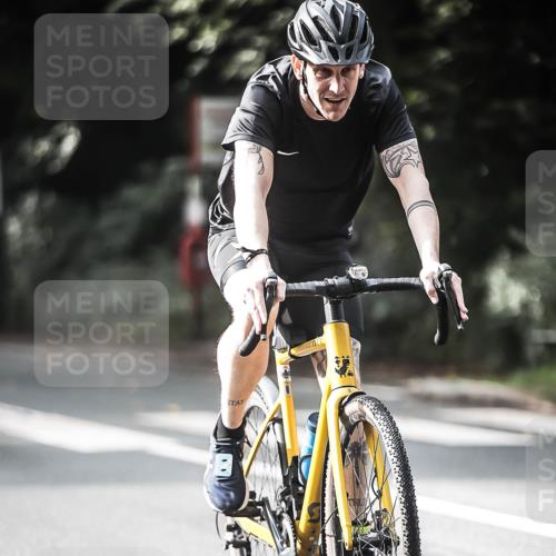13.09.2026 - Stadtparktriathlon H.Heesch http://msf.ph/oto/10360784 13.09.2026 11:16:17 Radfahren 583, 586, 601, 708 meine-sportfotos.de