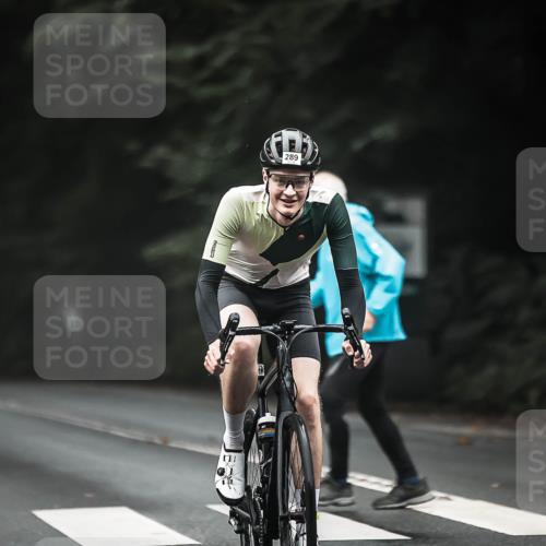 13.09.2026 - Stadtparktriathlon H.Heesch http://msf.ph/oto/10360785 13.09.2026 10:01:25 Radfahren 289 meine-sportfotos.de