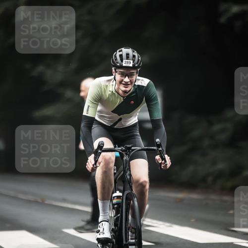 13.09.2026 - Stadtparktriathlon H.Heesch http://msf.ph/oto/10360793 13.09.2026 10:01:25 Radfahren 289 meine-sportfotos.de