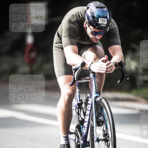 13.09.2026 - Stadtparktriathlon H.Heesch http://msf.ph/oto/10360838 13.09.2026 11:16:22 Radfahren 579, 583, 606, 708 meine-sportfotos.de