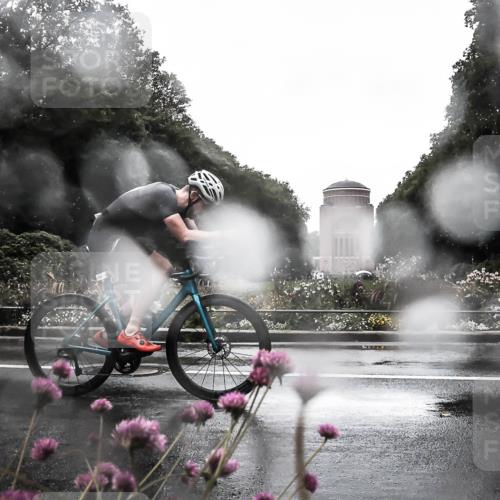 13.09.2026 - Stadtparktriathlon H.Heesch http://msf.ph/oto/10360867 13.09.2026 12:13:13 Radfahren 955, 1015, 1024 meine-sportfotos.de
