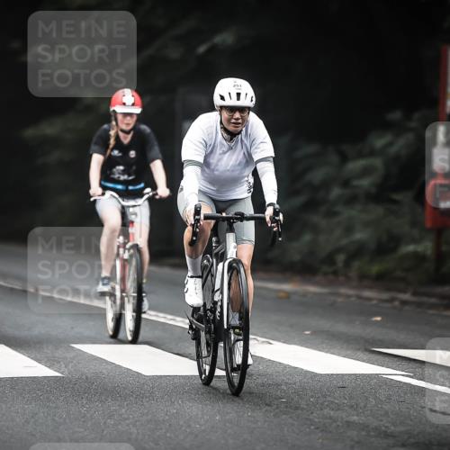 13.09.2026 - Stadtparktriathlon H.Heesch http://msf.ph/oto/10360991 13.09.2026 10:01:53 Radfahren 218, 243, 251, 275, 308, 317, 323, 324 meine-sportfotos.de