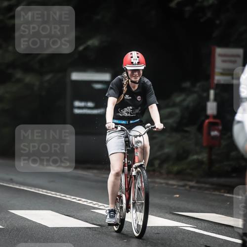 13.09.2026 - Stadtparktriathlon H.Heesch http://msf.ph/oto/10361009 13.09.2026 10:01:54 Radfahren 218, 243, 251, 275, 286, 308, 317, 323, 324 meine-sportfotos.de