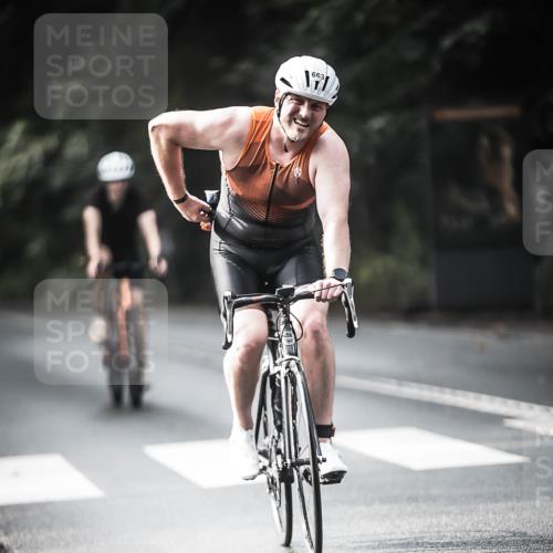 13.09.2026 - Stadtparktriathlon H.Heesch http://msf.ph/oto/10361015 13.09.2026 11:16:37 Radfahren 481, 482, 662, 663, 676, 691 meine-sportfotos.de