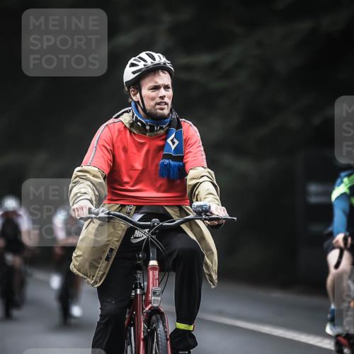 13.09.2026 - Stadtparktriathlon H.Heesch http://msf.ph/oto/10361035 13.09.2026 10:01:55 Radfahren 218, 243, 251, 275, 286, 308, 317, 323, 324 meine-sportfotos.de