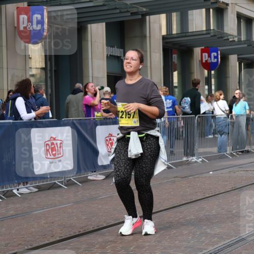 13.09.2026 - 21. swb-Marathon Bremen Strokosch-Dieckow http://msf.ph/oto/10361104 13.09.2026 11:21:44 Ziel 11639, 11698, 12157, 12211, 11104, 11262, 11821 meine-sportfotos.de