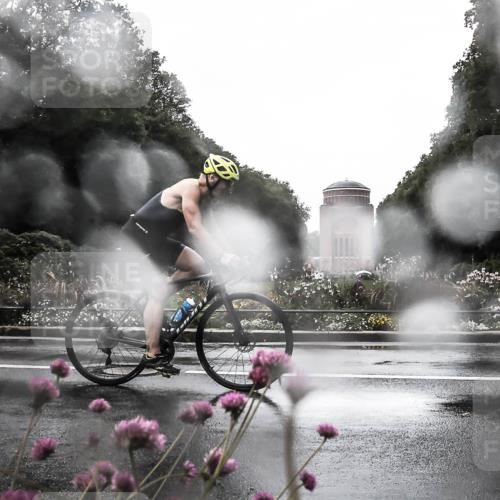 13.09.2026 - Stadtparktriathlon H.Heesch http://msf.ph/oto/10361139 13.09.2026 12:15:23 Radfahren 1025, 1026, 1040, 1068 meine-sportfotos.de